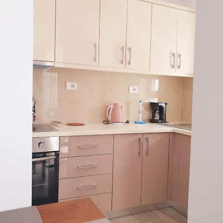 Alexa Apartament Химара Экстерьер фото