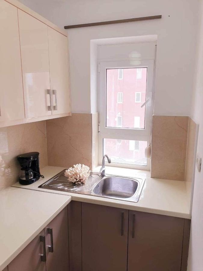 Alexa Apartament Химара Экстерьер фото